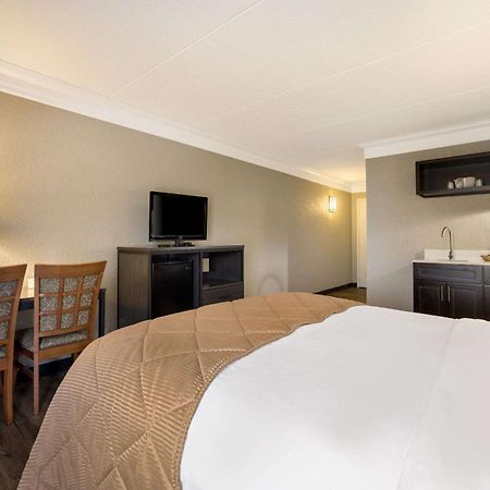 Suburban Studios Syracuse Fairgrounds Esterno foto